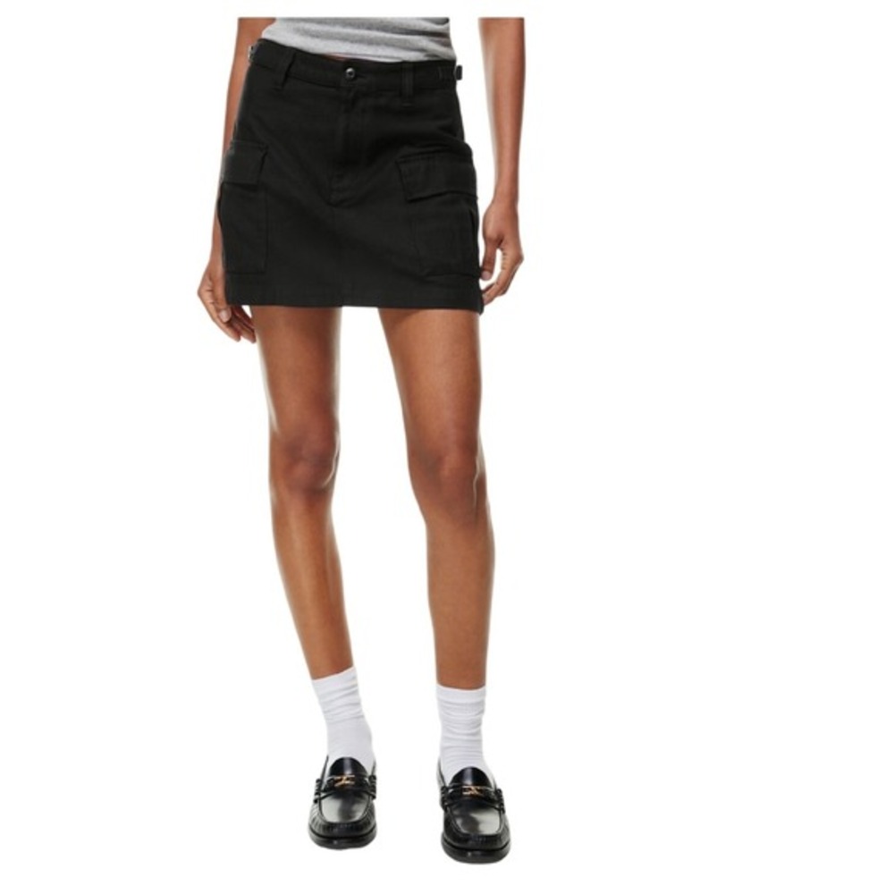 Aritzia TNA‎ Supply Cargo Micro Skirt Black Utility 8 Alternative Punk Gorpcore